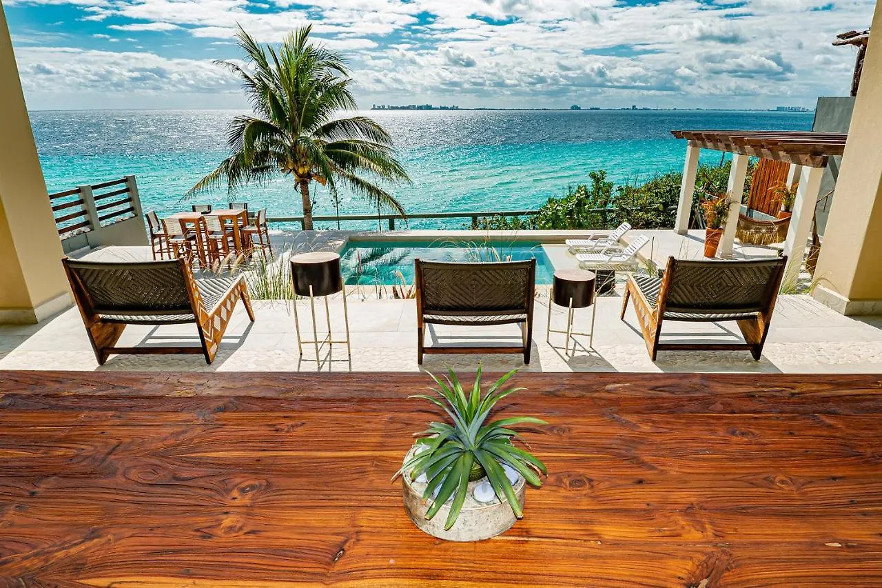 Casa Vaya Vida: Deluxe Island Villa-Views Sunrise @ Caribbean, Sunset @ Cancun/Isla Bay Isla Mujeres