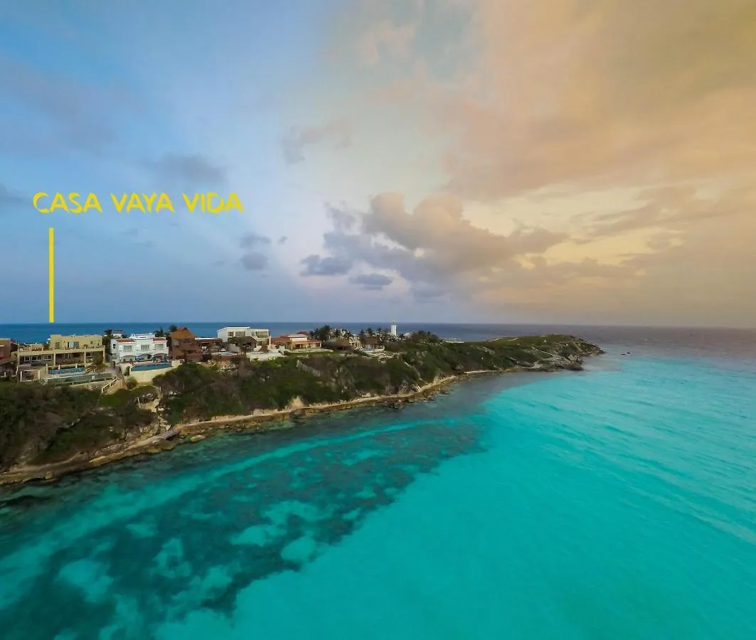 Villa Casa Vaya Vida: Deluxe Island Villa-Views Sunrise @ Caribbean, Sunset @ Cancun/Isla Bay Isla Mujeres