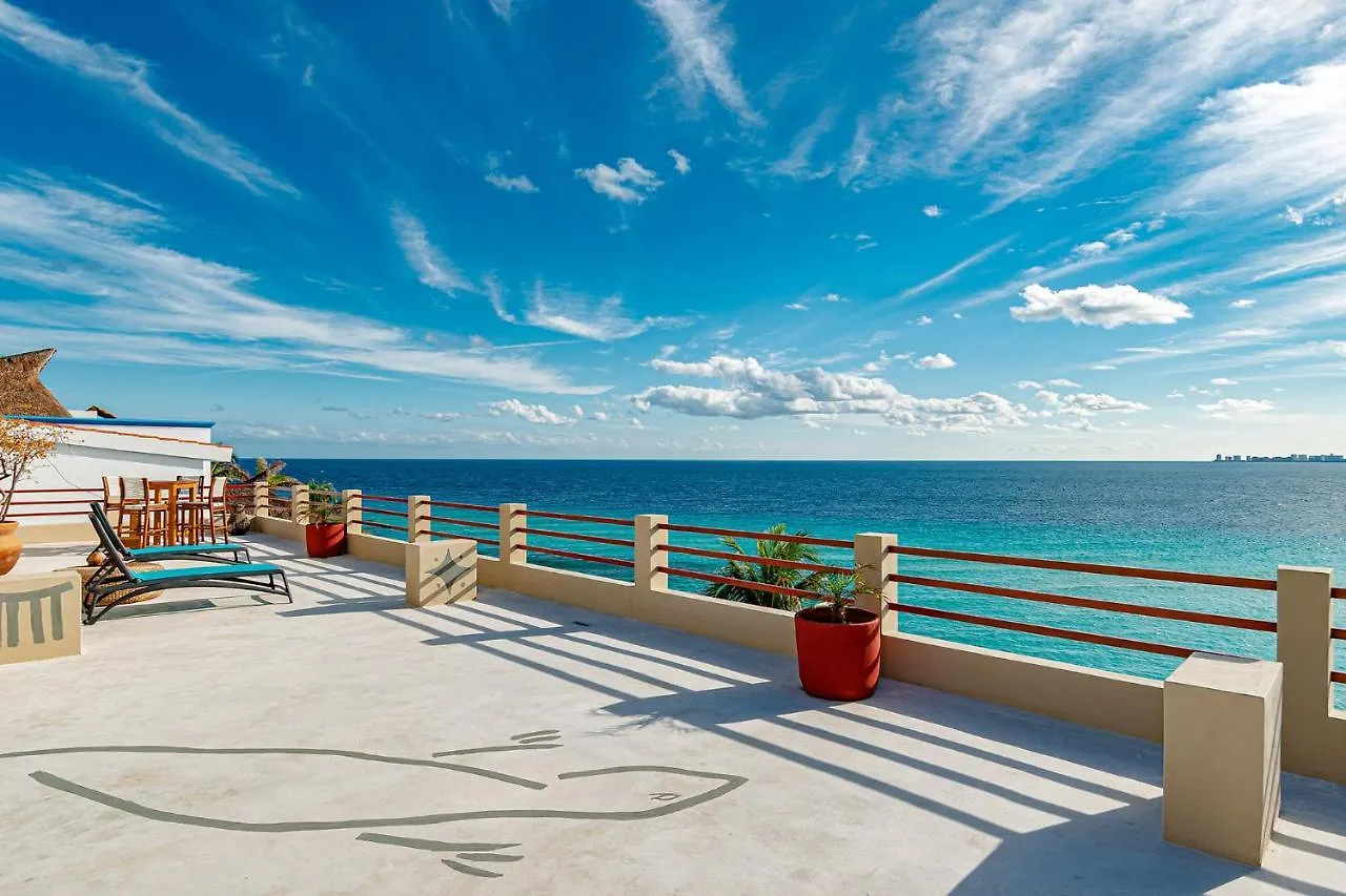 Villa Casa Vaya Vida: Deluxe Island Villa-Views Sunrise @ Caribbean, Sunset @ Cancun/Isla Bay Isla Mujeres