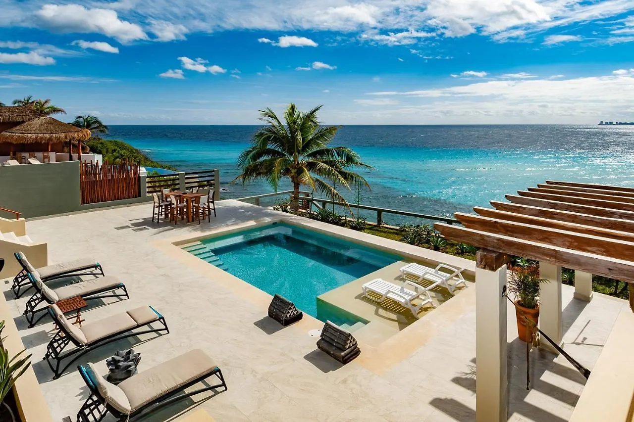 Casa Vaya Vida: Deluxe Island Villa-Views Sunrise @ Caribbean, Sunset @ Cancun/Isla Bay Isla Mujeres