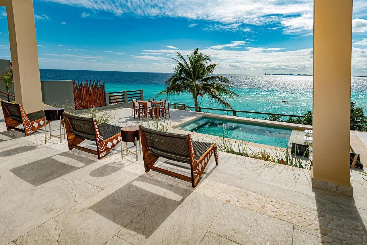 Casa Vaya Vida: Deluxe Island Villa-Views Sunrise @ Caribbean, Sunset @ Cancun/Isla Bay Isla Mujeres