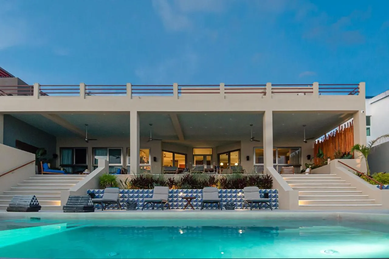 Casa Vaya Vida: Deluxe Island Villa-Views Sunrise @ Caribbean, Sunset @ Cancun/Isla Bay Isla Mujeres 0*,