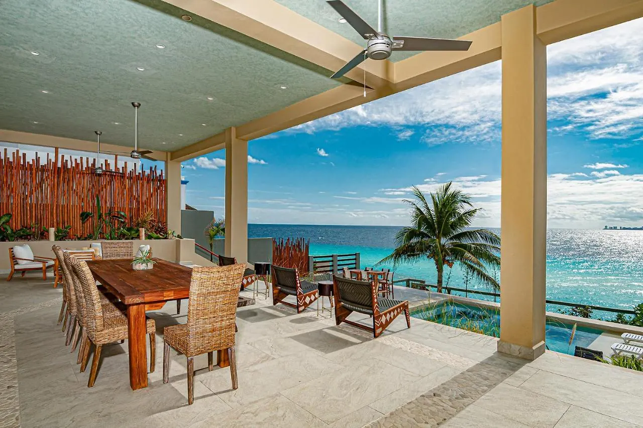Villa Casa Vaya Vida: Deluxe Island Villa-Views Sunrise @ Caribbean, Sunset @ Cancun/Isla Bay Isla Mujeres