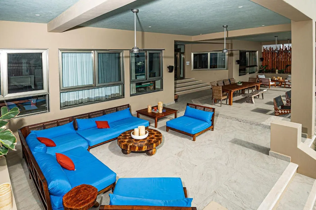 Casa Vaya Vida: Deluxe Island Villa-Views Sunrise @ Caribbean, Sunset @ Cancun/Isla Bay Isla Mujeres 0*,