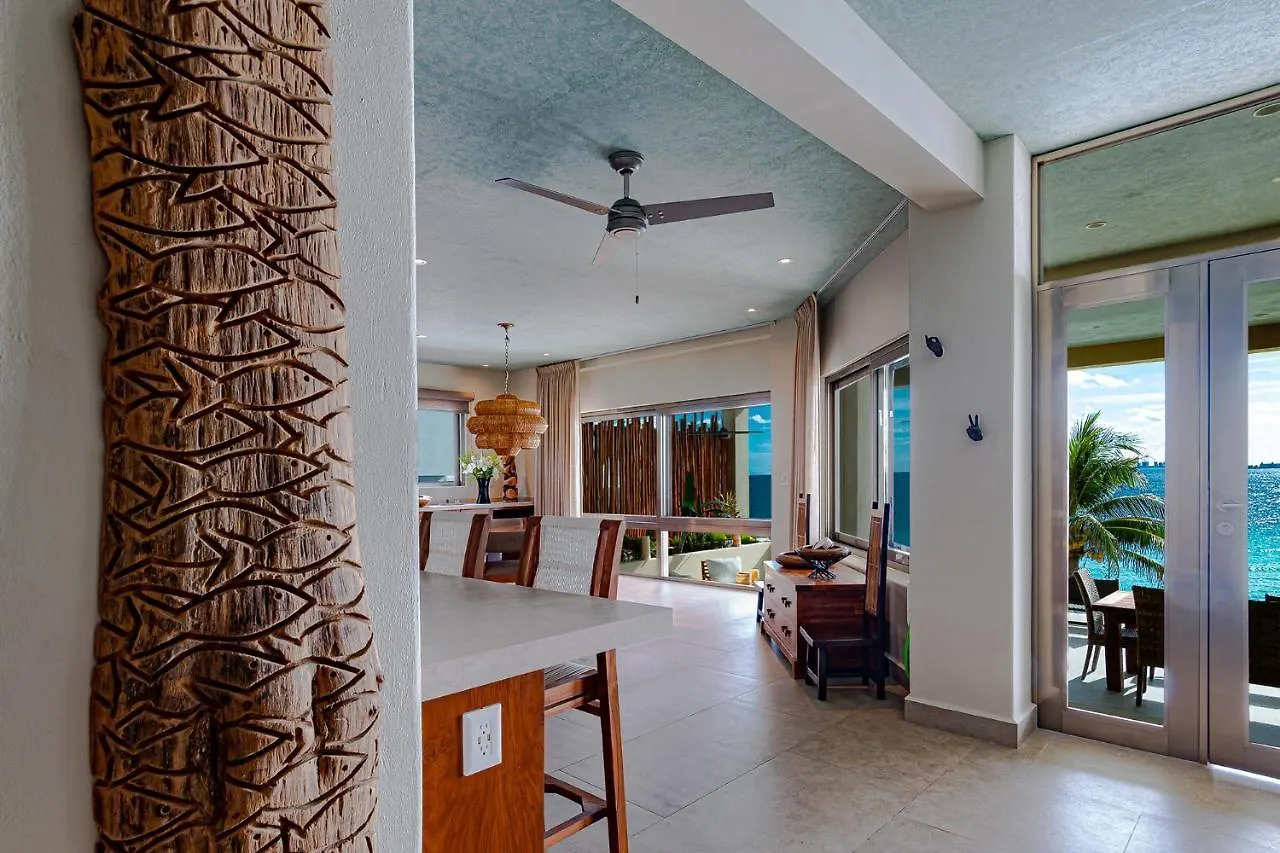 Casa Vaya Vida: Deluxe Island Villa-Views Sunrise @ Caribbean, Sunset @ Cancun/Isla Bay Isla Mujeres 0*,  Mexico