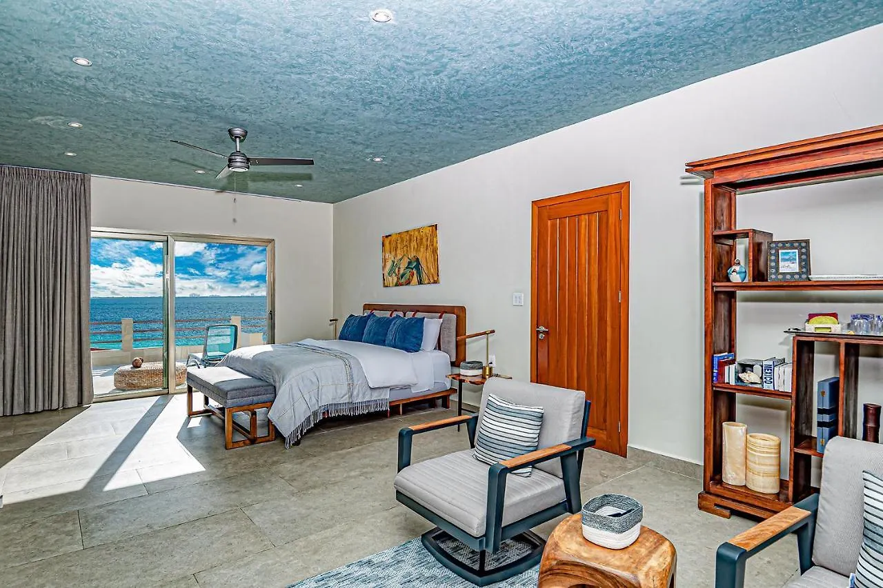Villa Casa Vaya Vida: Deluxe Island Villa-Views Sunrise @ Caribbean, Sunset @ Cancun/Isla Bay Isla Mujeres