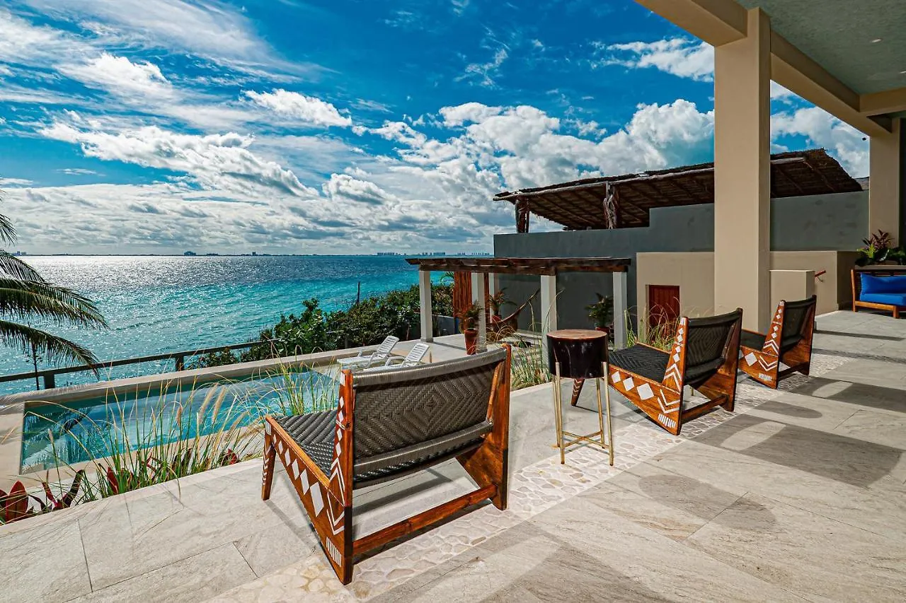 Casa Vaya Vida: Deluxe Island Villa-Views Sunrise @ Caribbean, Sunset @ Cancun/Isla Bay Isla Mujeres Villa